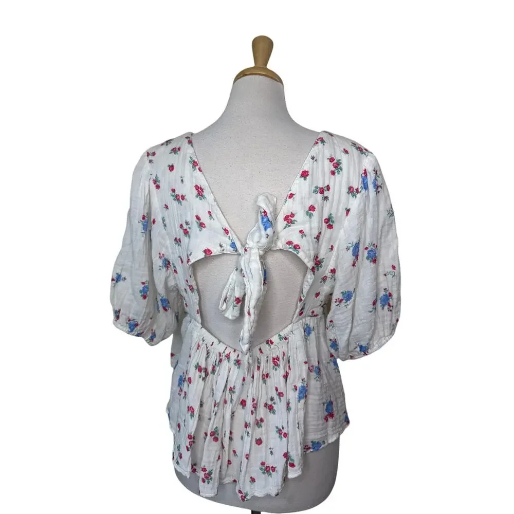 FREE PEOPLE  Chloe Floral Printed Top Tie Open Back OB1960043 TEA COMBO Medium